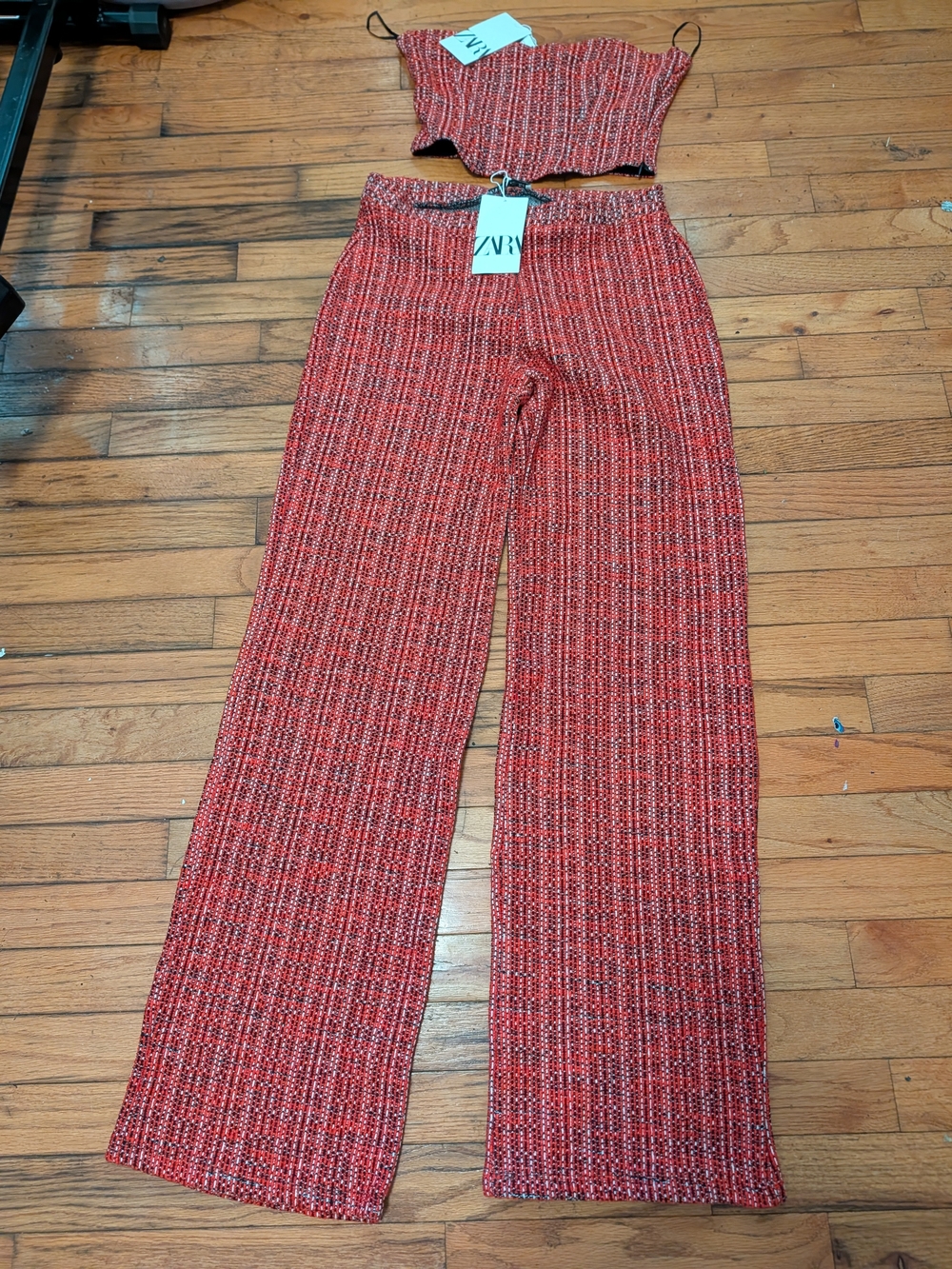 Zara Red Textured Knit Crop Top & Wide Leg Pants Set - Picture 2 of 2